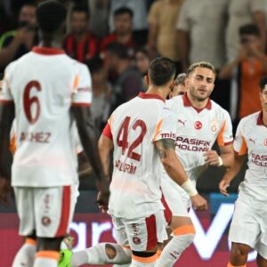galatasaraydan transfer aciklamasi oyuncularimizla yetkisiz gorusmelertespit edildi JqFE6EJF