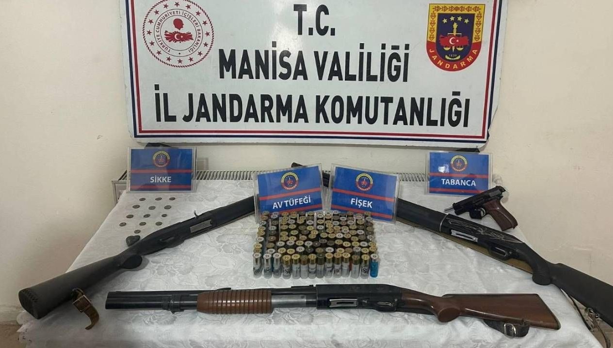 manisada silah ve tarihi eser operasyonu fcM9jU7J