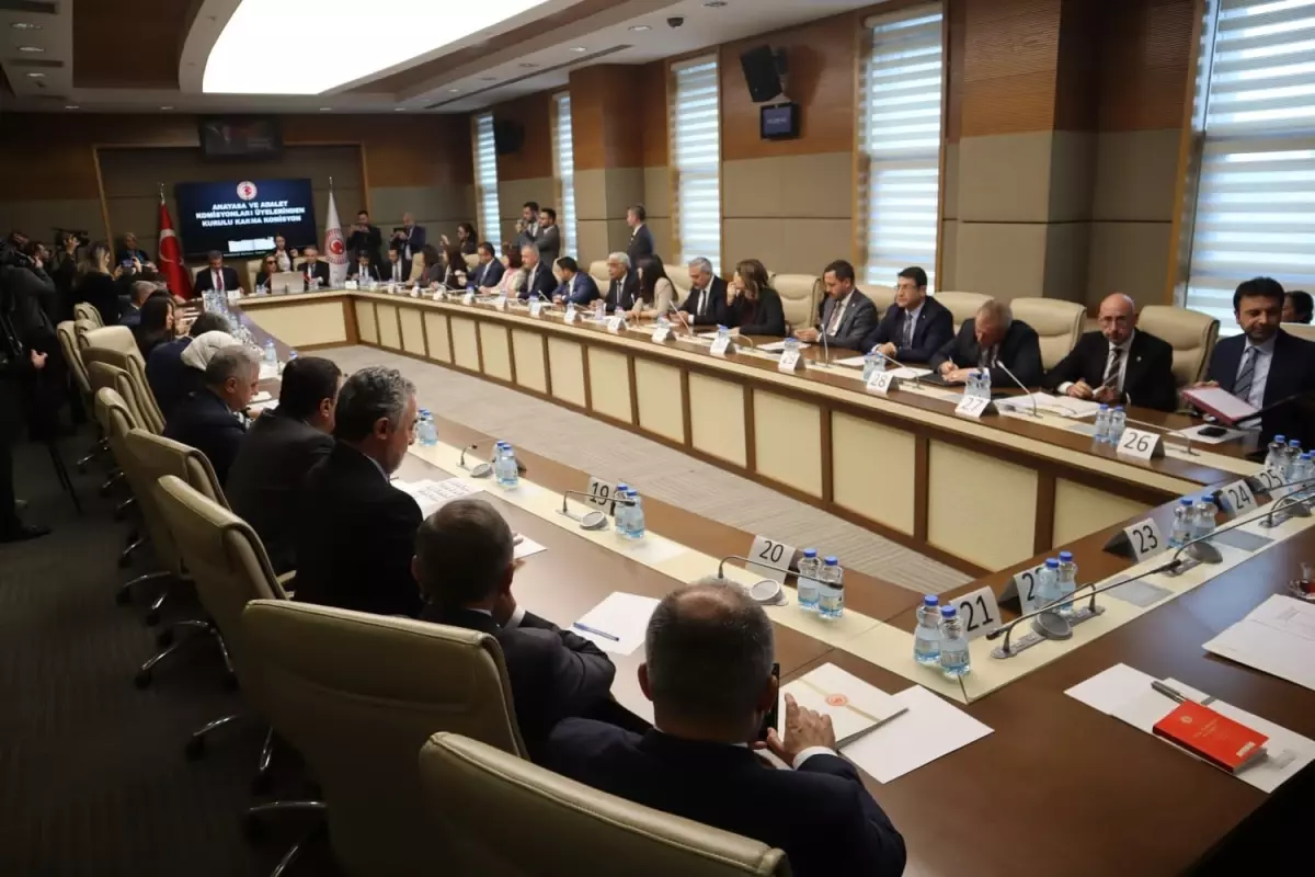 hsk uye secimi icin alt komisyon kuruldu s2LIlad9.jpg