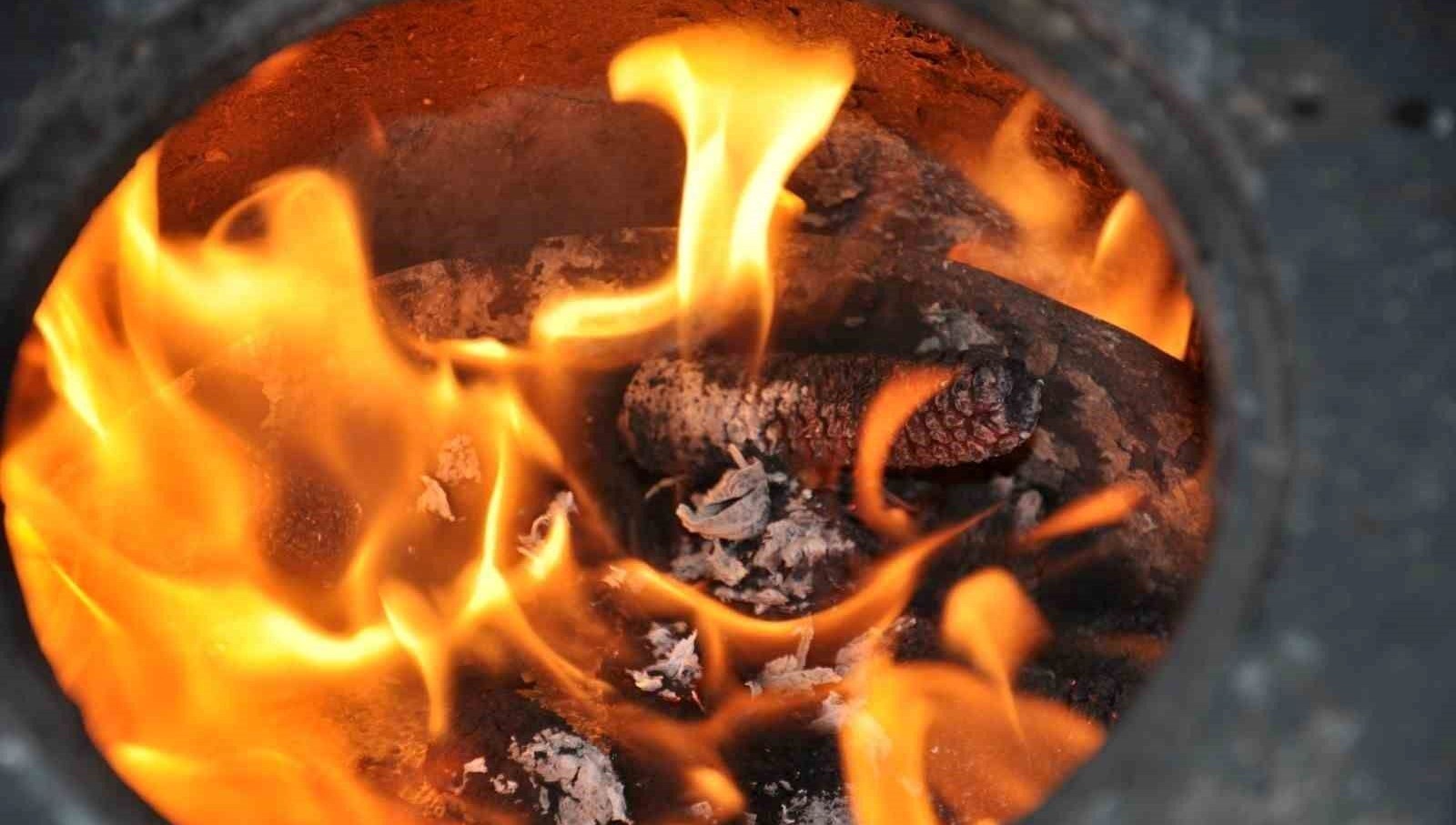 sobadan sizan gaz yine can aldi anne ve engelli kizi hayatini kaybetti fJLsJNAg