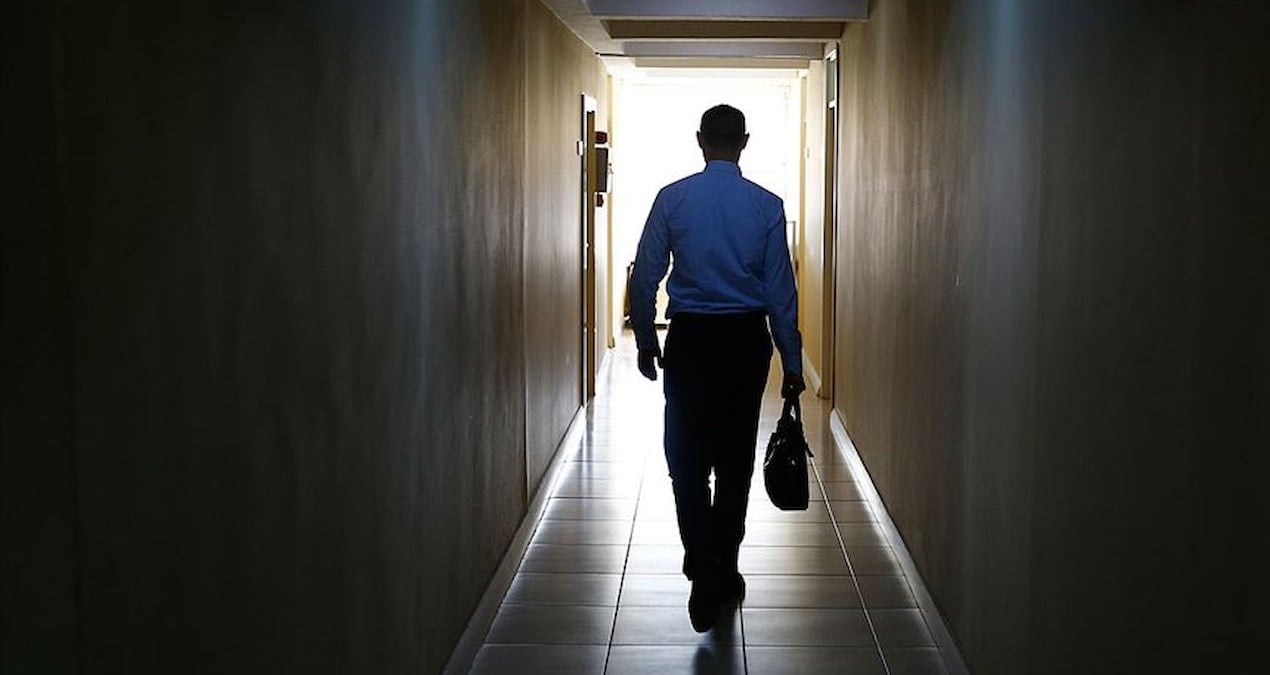 isci kiyimina bir yenisi daha eklendi 2 bin 700 kisinin isine tek kalemde son verecekler sFcOZpiy.jpg